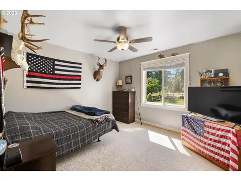 20762 S South End Road Oregon City OR 97045