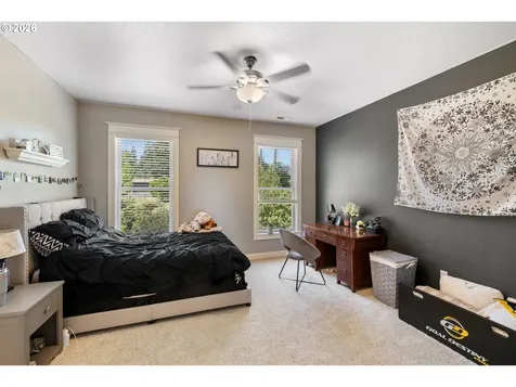 20762 S South End Road Oregon City OR 97045