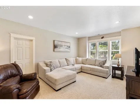20762 S South End Road Oregon City OR 97045
