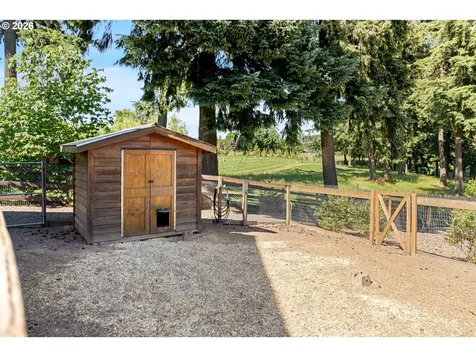 20762 S South End Road Oregon City OR 97045