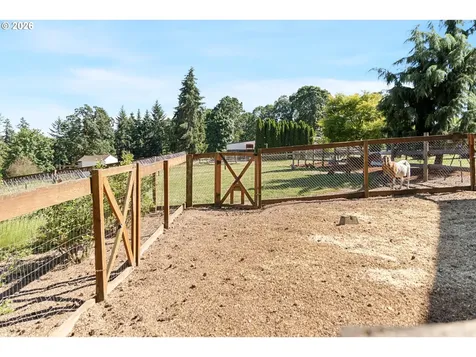 20762 S South End Road Oregon City OR 97045