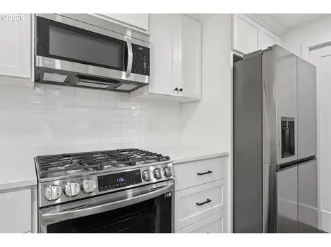 3270 SW 180th Place Beaverton OR 97003
