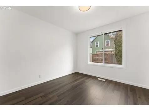 3270 SW 180th Place Beaverton OR 97003