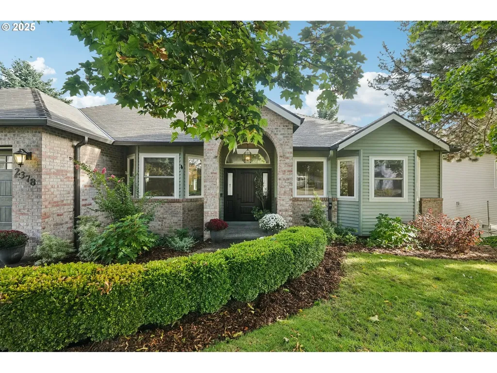 2378 Falcon Drive West Linn OR 97068