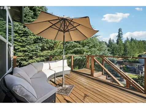 2378 Falcon Drive West Linn OR 97068