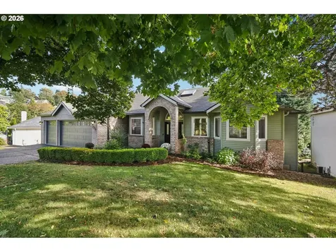 2378 Falcon Drive West Linn OR 97068