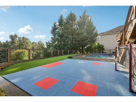 2378 Falcon Drive West Linn OR 97068