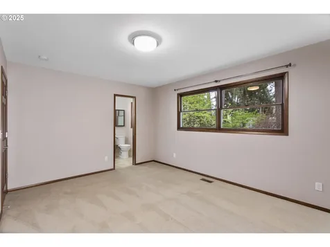 7370 SW Danielle Avenue Beaverton OR 97008