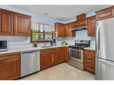 7370 SW Danielle Avenue Beaverton OR 97008