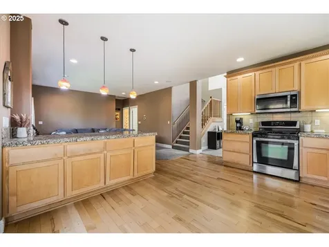 2216 NE 158th Street Vancouver WA 98686