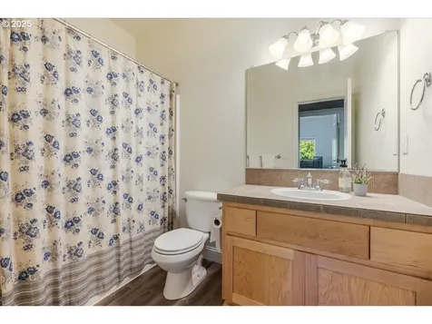 2216 NE 158th Street Vancouver WA 98686