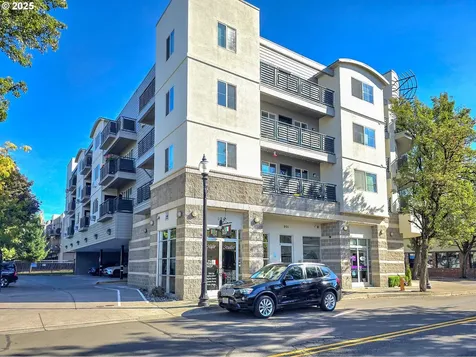 129 N Main Avenue Gresham OR 97030