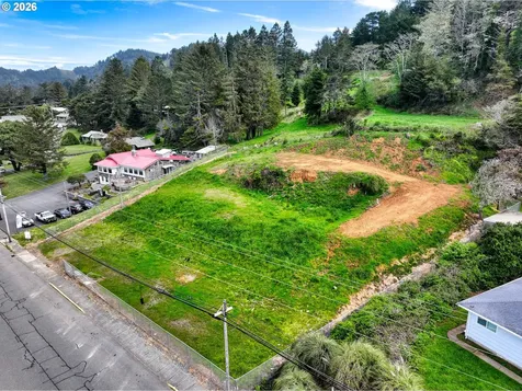 29271 Ellensburg Avenue Gold Beach OR 97444