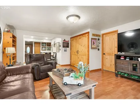 287 Arlene Avenue Salem OR 97302