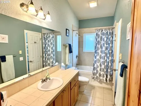 29045 Vizcaino Court Gold Beach OR 97444