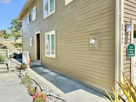 29045 Vizcaino Court Gold Beach OR 97444