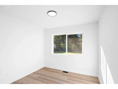 16011 Parker Road Lake Oswego OR 97035