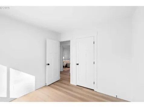 16011 Parker Road Lake Oswego OR 97035