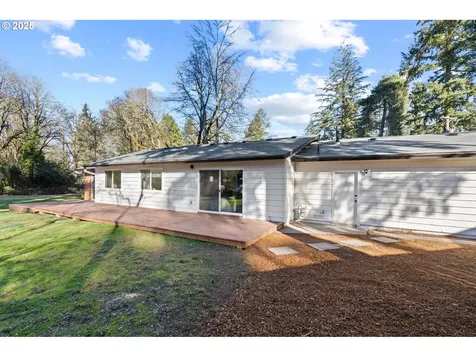 16011 Parker Road Lake Oswego OR 97035