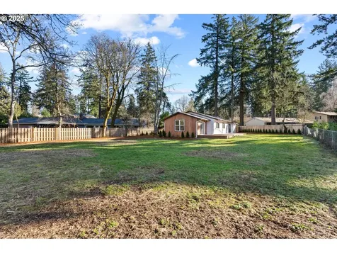 16011 Parker Road Lake Oswego OR 97035