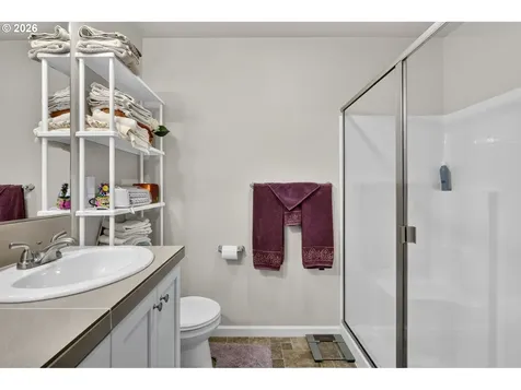 7162 NW Elise Avenue Portland OR 97229