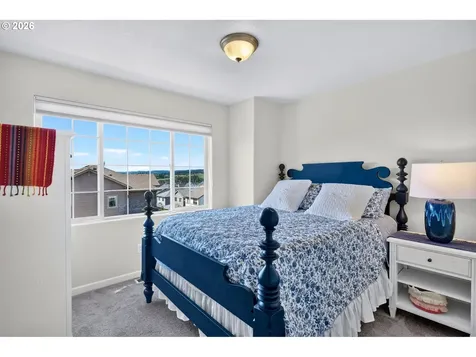 7162 NW Elise Avenue Portland OR 97229