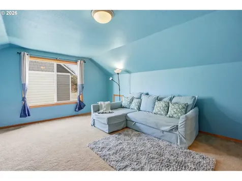 404 E Brandon Drive Newberg OR 97132