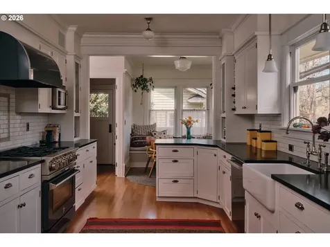 3303 NE 22nd Avenue Portland OR 97212