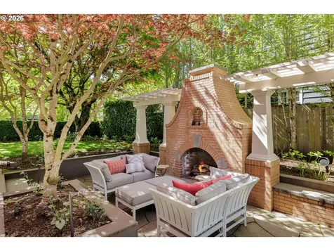 3303 NE 22nd Avenue Portland OR 97212
