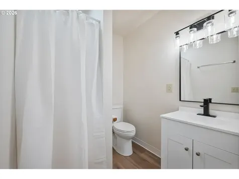 1123 7th Avenue Longview WA 98632