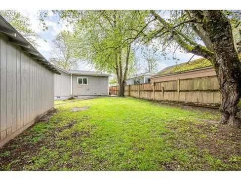 1123 7th Avenue Longview WA 98632