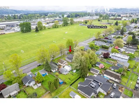 1123 7th Avenue Longview WA 98632
