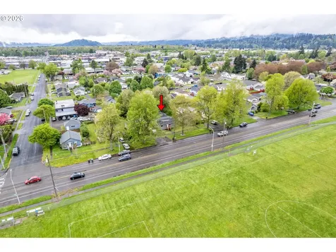 1123 7th Avenue Longview WA 98632