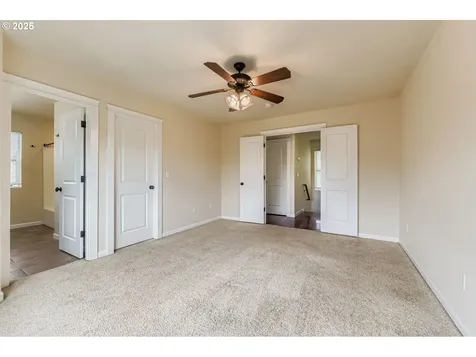 7912 NE Klickitat Street Portland OR 97213