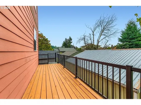7912 NE Klickitat Street Portland OR 97213