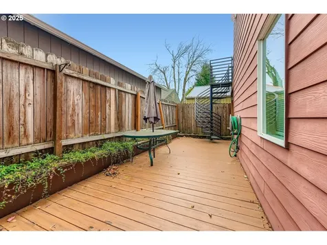 7912 NE Klickitat Street Portland OR 97213