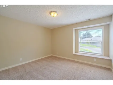 3512 SE 168th Avenue Vancouver WA 98683