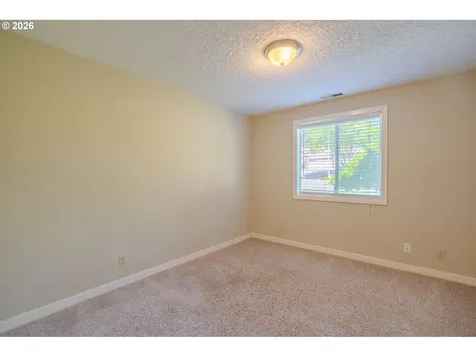 3512 SE 168th Avenue Vancouver WA 98683