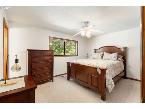 3807 E Coffey Lane Newberg OR 97132