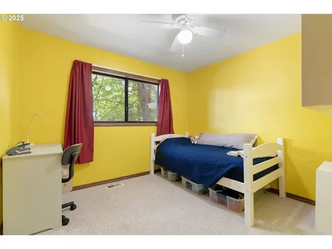 3807 E Coffey Lane Newberg OR 97132