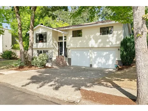 3807 E Coffey Lane Newberg OR 97132