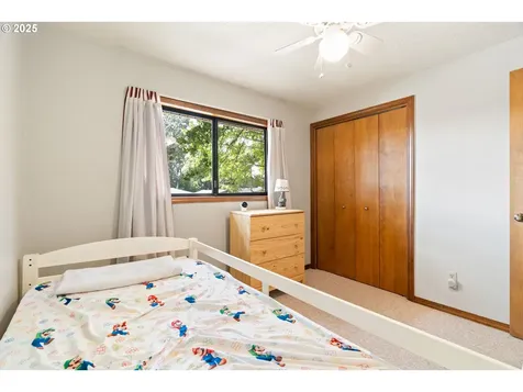 3807 E Coffey Lane Newberg OR 97132