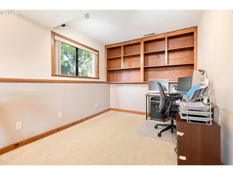 3807 E Coffey Lane Newberg OR 97132