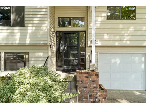 3807 E Coffey Lane Newberg OR 97132