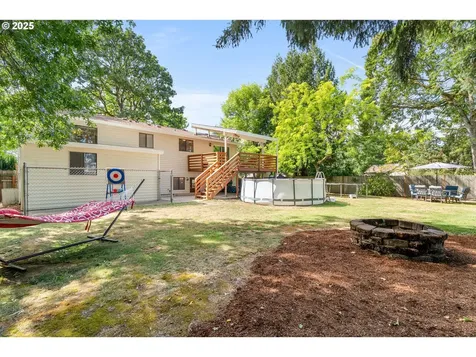 3807 E Coffey Lane Newberg OR 97132