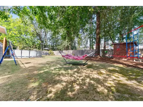 3807 E Coffey Lane Newberg OR 97132