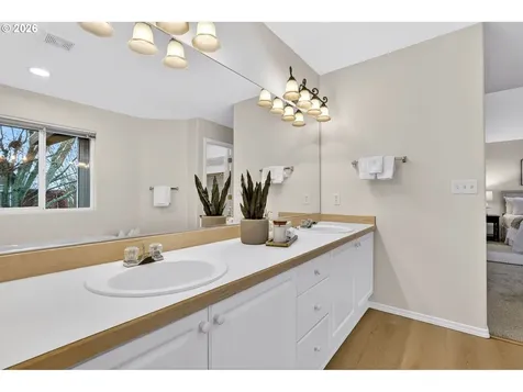 3619 SE 181st Avenue Vancouver WA 98683