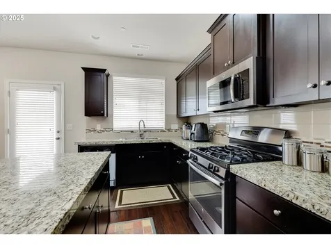 12383 SE Zion Street Damascus OR 97089