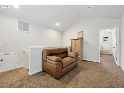 12383 SE Zion Street Damascus OR 97089