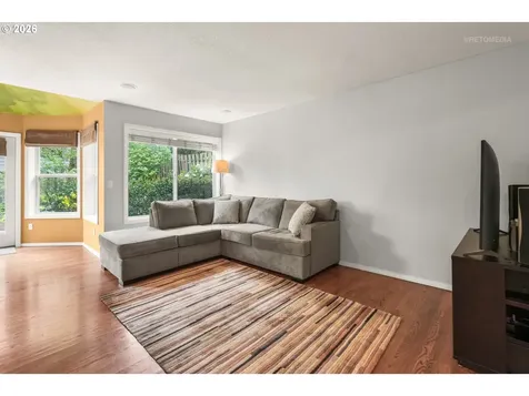 9606 SW 54th Avenue Portland OR 97219